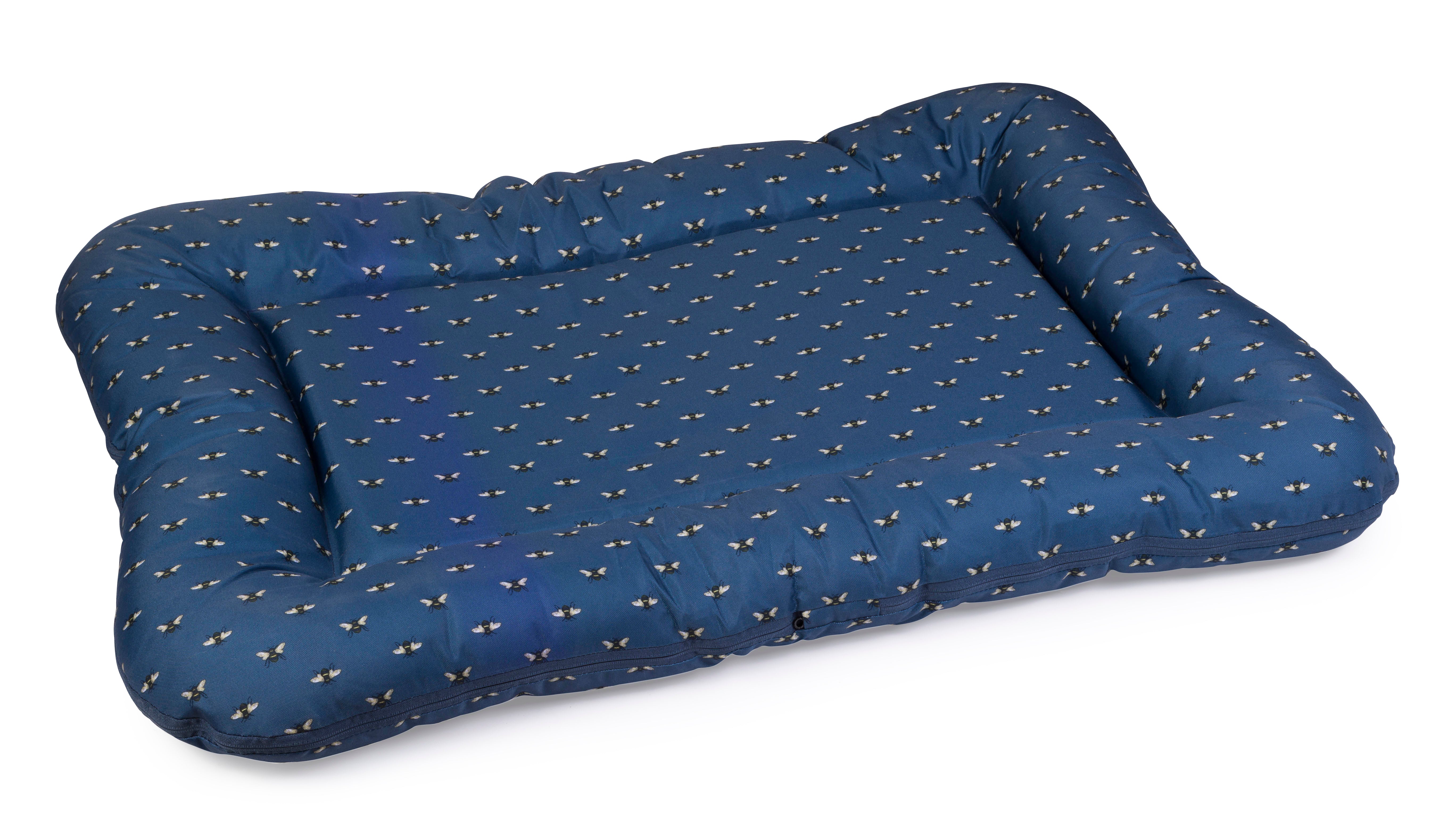 Bee Oval Water Resistant Dog Bed Mat - Navy